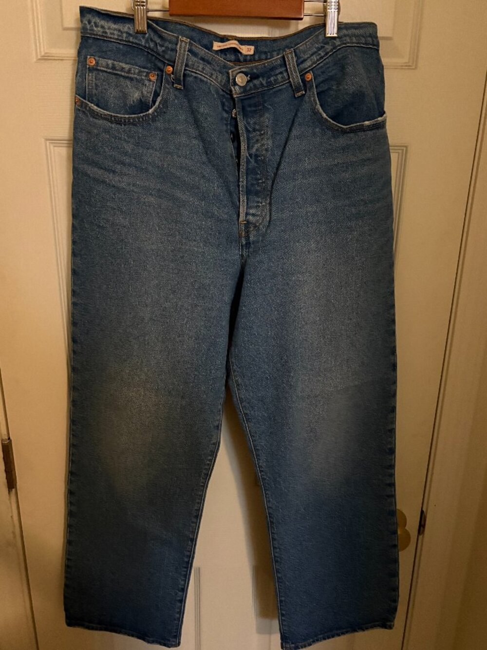 Levi's Ribcage Straight Ankle Women's Jeans (Waist 32)